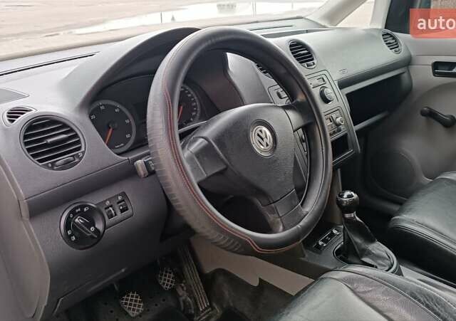 Фольксваген Кадди 2008 в Сарнах на Automoto.ua Белый Фольксваген Кадди, объемом двигателя 2 л и пробегом 380 тыс. км за 7500 $, фото 76 на Automoto.ua