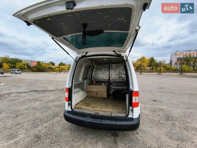 Белый Фольксваген Кадди, объемом двигателя 1.4 л и пробегом 435 тыс. км за 5200 $, фото 18 на Automoto.ua