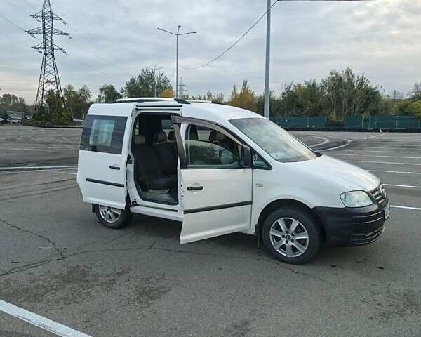 Белый Фольксваген Кадди, объемом двигателя 1.97 л и пробегом 298 тыс. км за 5700 $, фото 25 на Automoto.ua