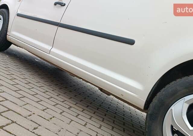 Фольксваген Кадди 2008 в Сарнах на Automoto.ua Белый Фольксваген Кадди, объемом двигателя 2 л и пробегом 380 тыс. км за 7500 $, фото 34 на Automoto.ua