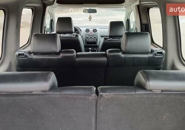 Фольксваген Кадди 2008 в Сарнах на Automoto.ua Белый Фольксваген Кадди, объемом двигателя 2 л и пробегом 380 тыс. км за 7500 $, фото 62 на Automoto.ua