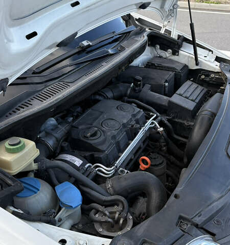 Белый Фольксваген Кадди, объемом двигателя 1.9 л и пробегом 288 тыс. км за 7300 $, фото 11 на Automoto.ua