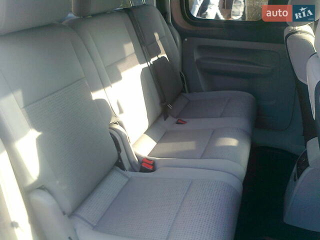 Белый Фольксваген Кадди, объемом двигателя 1.97 л и пробегом 252 тыс. км за 8300 $, фото 11 на Automoto.ua