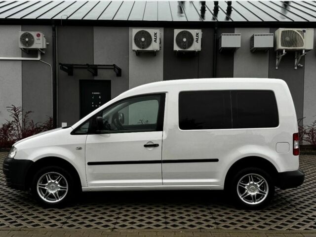 Білий Фольксваген Кадді, об'ємом двигуна 1.9 л та пробігом 238 тис. км за 2750 $, фото 2 на Automoto.ua