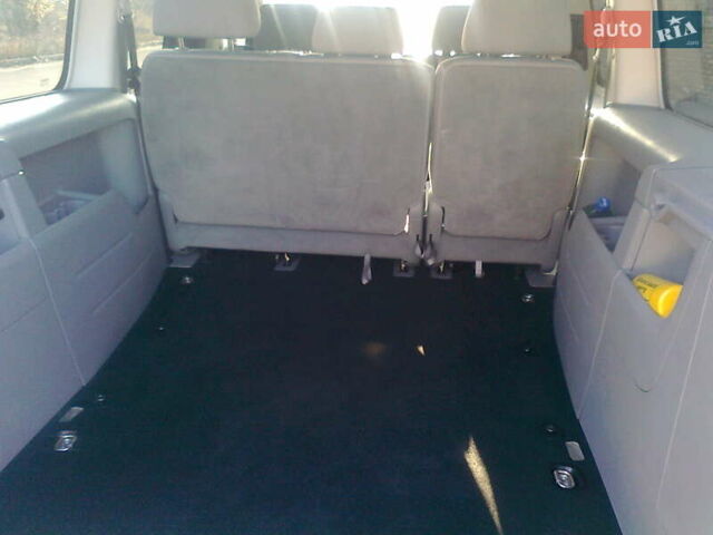 Белый Фольксваген Кадди, объемом двигателя 1.97 л и пробегом 252 тыс. км за 8300 $, фото 8 на Automoto.ua