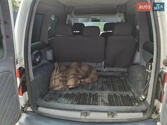 Белый Фольксваген Кадди, объемом двигателя 1.97 л и пробегом 280 тыс. км за 5100 $, фото 7 на Automoto.ua