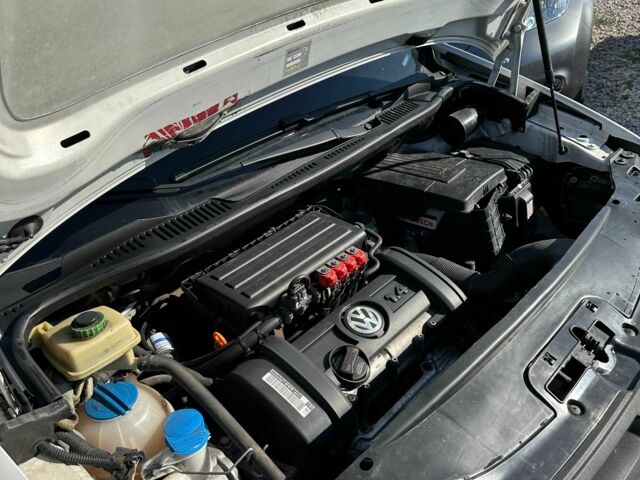 Фольксваген Кадди 2008 в Кривом Роге на Automoto.ua Белый Фольксваген Кадди, объемом двигателя 1.4 л и пробегом 263 тыс. км за 5900 $, фото 19 на Automoto.ua