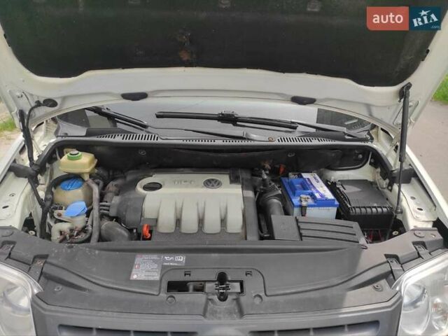 Белый Фольксваген Кадди, объемом двигателя 1.9 л и пробегом 440 тыс. км за 5900 $, фото 16 на Automoto.ua