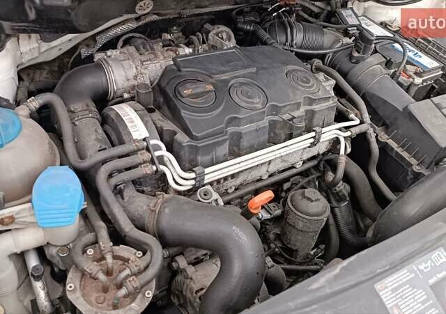 Фольксваген Кадди 2008 в Сарнах на Automoto.ua Белый Фольксваген Кадди, объемом двигателя 2 л и пробегом 380 тыс. км за 7500 $, фото 81 на Automoto.ua