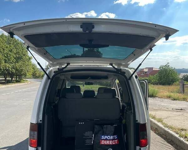 Белый Фольксваген Кадди, объемом двигателя 1.9 л и пробегом 305 тыс. км за 7500 $, фото 11 на Automoto.ua