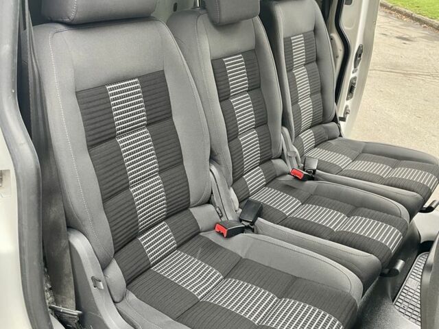 Фольксваген Кадди 2008 в Кривом Роге на Automoto.ua Белый Фольксваген Кадди, объемом двигателя 1.9 л и пробегом 220 тыс. км за 7200 $, фото 14 на Automoto.ua