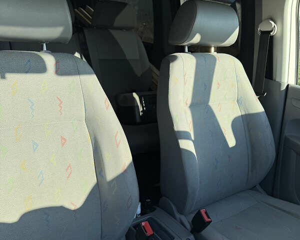 Белый Фольксваген Кадди, объемом двигателя 1.9 л и пробегом 397 тыс. км за 6800 $, фото 10 на Automoto.ua