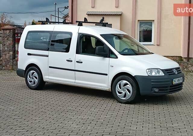 Фольксваген Кадди 2008 в Сарнах на Automoto.ua Белый Фольксваген Кадди, объемом двигателя 2 л и пробегом 380 тыс. км за 7500 $, фото 3 на Automoto.ua