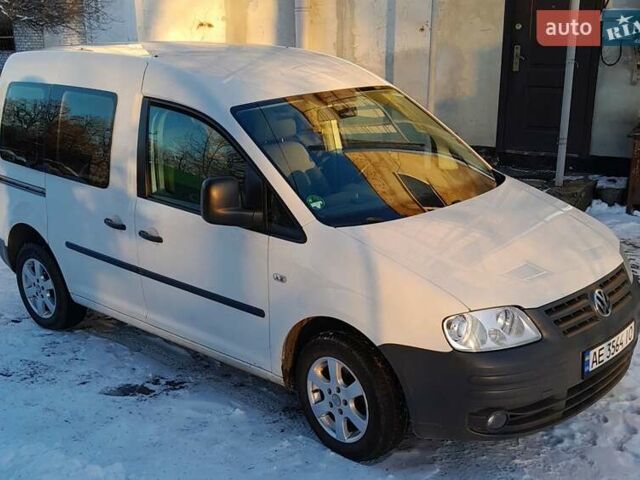 Белый Фольксваген Кадди, объемом двигателя 1.9 л и пробегом 260 тыс. км за 7200 $, фото 2 на Automoto.ua