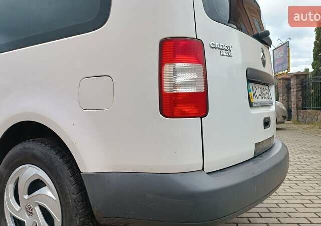 Фольксваген Кадди 2008 в Сарнах на Automoto.ua Белый Фольксваген Кадди, объемом двигателя 2 л и пробегом 380 тыс. км за 7500 $, фото 31 на Automoto.ua