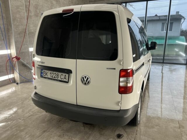 Білий Фольксваген Кадді, об'ємом двигуна 2 л та пробігом 282 тис. км за 5750 $, фото 8 на Automoto.ua