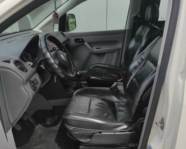 Белый Фольксваген Кадди, объемом двигателя 1.9 л и пробегом 440 тыс. км за 5900 $, фото 14 на Automoto.ua