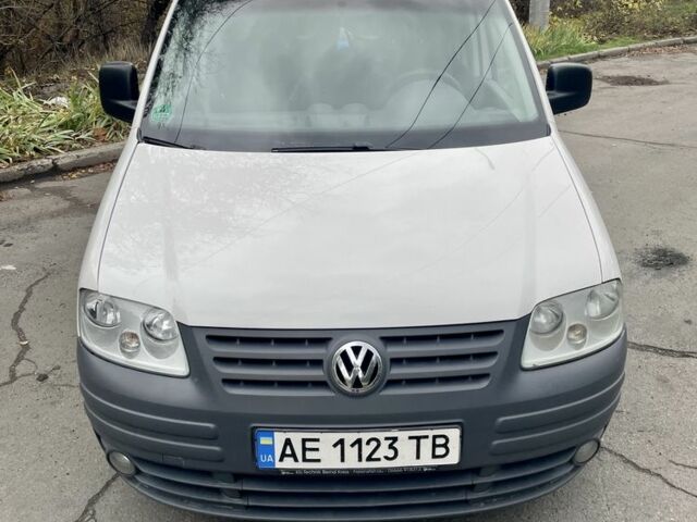 Фольксваген Кадди 2008 в Кривом Роге на Automoto.ua Белый Фольксваген Кадди, объемом двигателя 1.9 л и пробегом 220 тыс. км за 7200 $, фото 1 на Automoto.ua