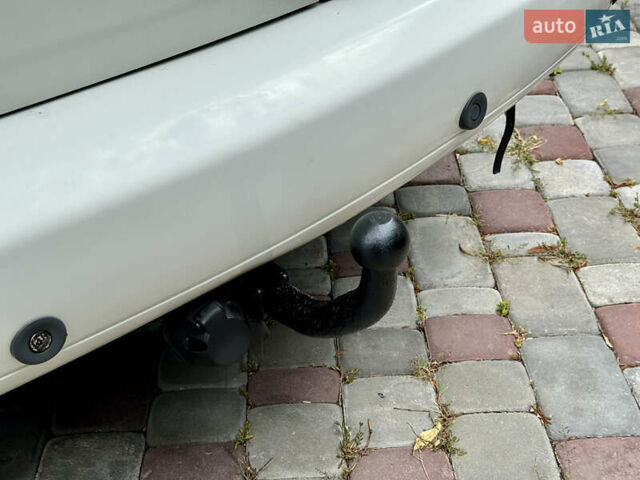 Белый Фольксваген Кадди, объемом двигателя 2 л и пробегом 309 тыс. км за 7999 $, фото 17 на Automoto.ua