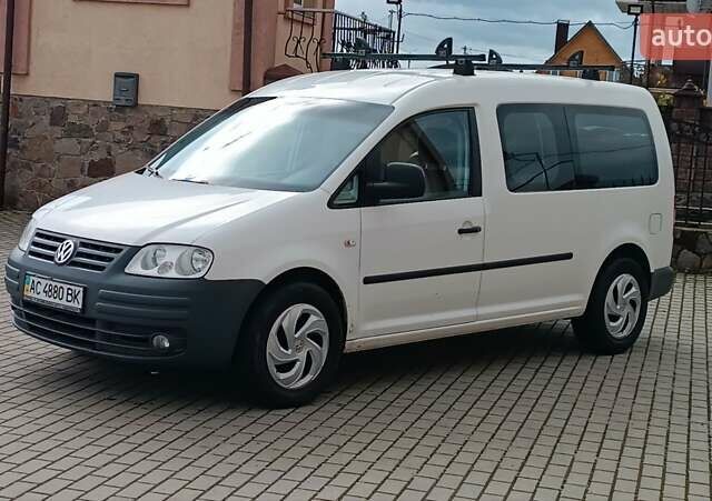 Фольксваген Кадди 2008 в Сарнах на Automoto.ua Белый Фольксваген Кадди, объемом двигателя 2 л и пробегом 380 тыс. км за 7500 $, фото 7 на Automoto.ua