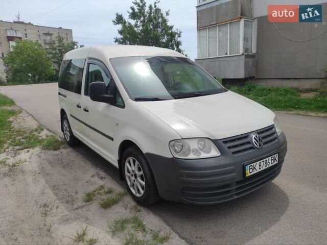 Белый Фольксваген Кадди, объемом двигателя 1.9 л и пробегом 440 тыс. км за 5900 $, фото 3 на Automoto.ua