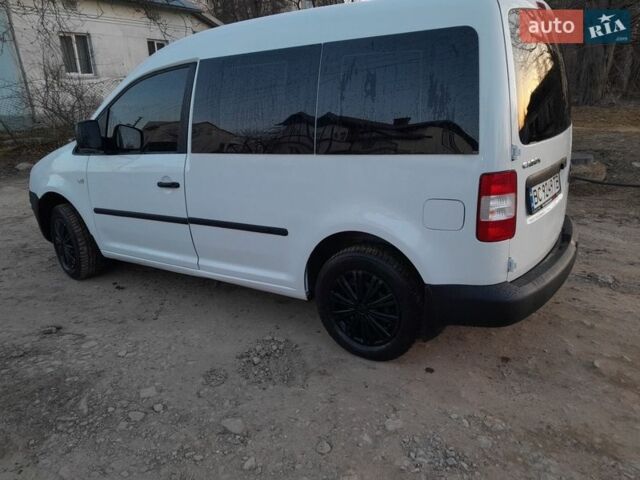 Белый Фольксваген Кадди, объемом двигателя 1.97 л и пробегом 280 тыс. км за 6600 $, фото 3 на Automoto.ua