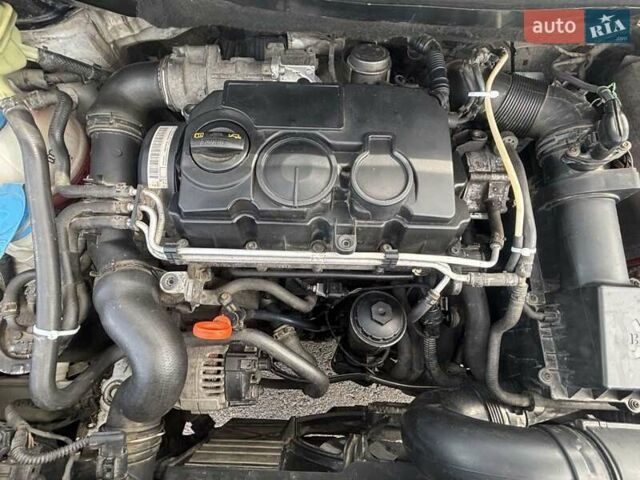 Белый Фольксваген Кадди, объемом двигателя 1.9 л и пробегом 254 тыс. км за 7800 $, фото 10 на Automoto.ua