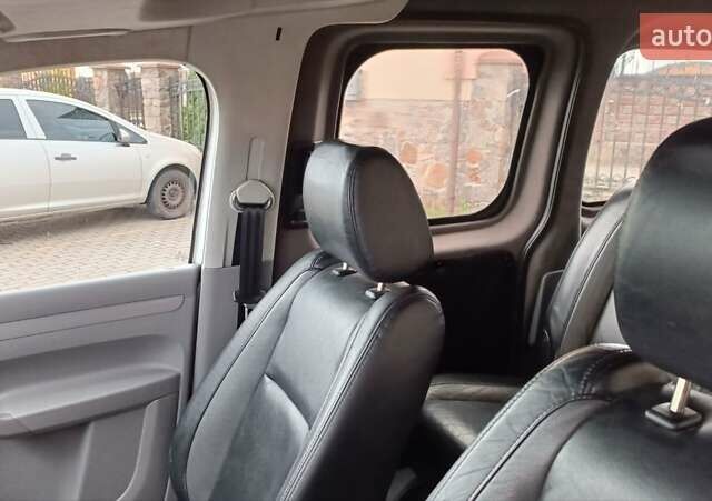 Фольксваген Кадди 2008 в Сарнах на Automoto.ua Белый Фольксваген Кадди, объемом двигателя 2 л и пробегом 380 тыс. км за 7500 $, фото 79 на Automoto.ua