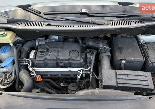 Белый Фольксваген Кадди, объемом двигателя 1.9 л и пробегом 288 тыс. км за 7300 $, фото 10 на Automoto.ua