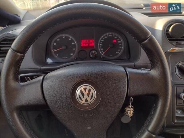 Белый Фольксваген Кадди, объемом двигателя 1.4 л и пробегом 294 тыс. км за 5400 $, фото 12 на Automoto.ua