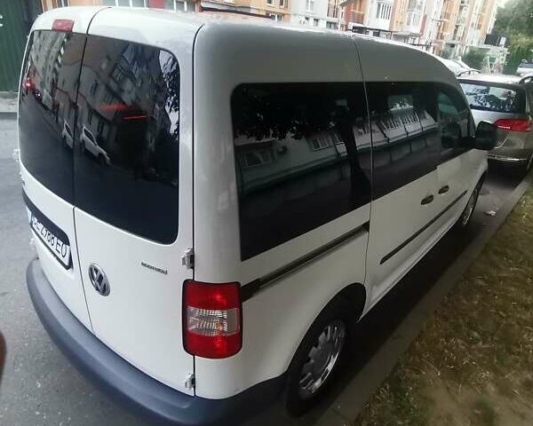 Белый Фольксваген Кадди, объемом двигателя 2 л и пробегом 272 тыс. км за 6499 $, фото 4 на Automoto.ua