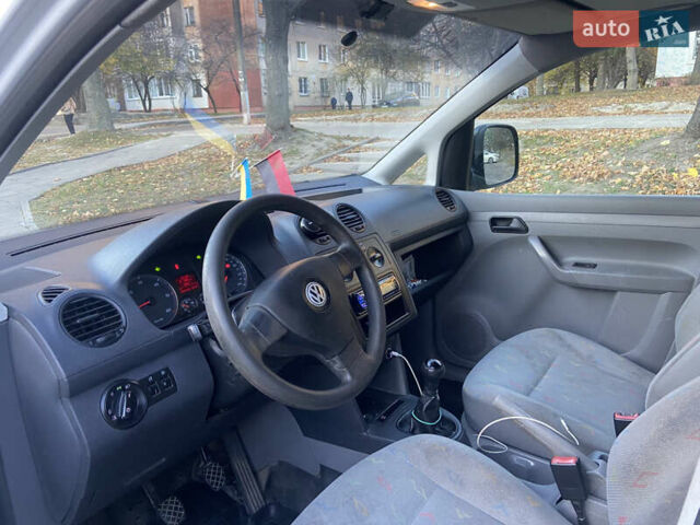 Белый Фольксваген Кадди, объемом двигателя 1.9 л и пробегом 360 тыс. км за 6300 $, фото 11 на Automoto.ua