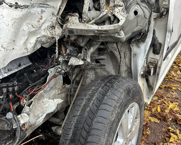 Белый Фольксваген Кадди, объемом двигателя 1.98 л и пробегом 280 тыс. км за 3300 $, фото 8 на Automoto.ua