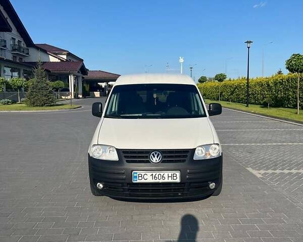 Белый Фольксваген Кадди, объемом двигателя 1.98 л и пробегом 256 тыс. км за 6600 $, фото 1 на Automoto.ua