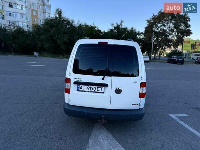 Белый Фольксваген Кадди, объемом двигателя 1.9 л и пробегом 270 тыс. км за 8000 $, фото 6 на Automoto.ua