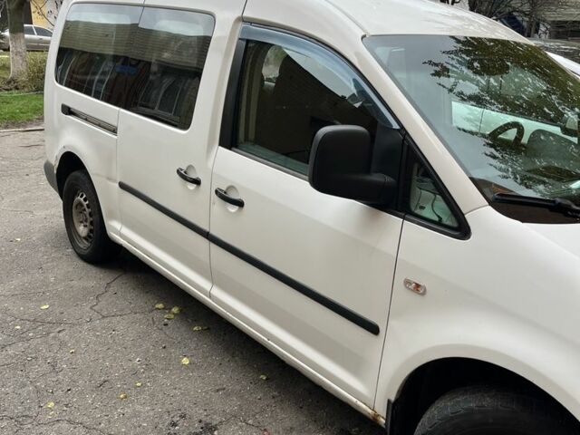 Белый Фольксваген Кадди, объемом двигателя 1.9 л и пробегом 260 тыс. км за 6300 $, фото 1 на Automoto.ua