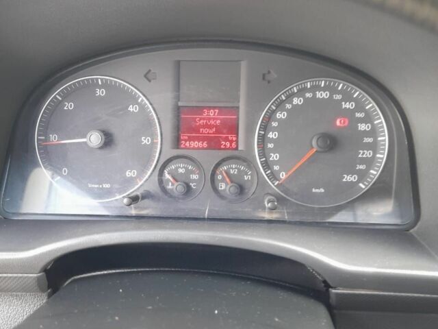 Білий Фольксваген Кадді, об'ємом двигуна 1.9 л та пробігом 249 тис. км за 6300 $, фото 10 на Automoto.ua