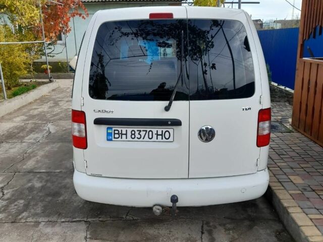 Білий Фольксваген Кадді, об'ємом двигуна 1.9 л та пробігом 249 тис. км за 6300 $, фото 1 на Automoto.ua