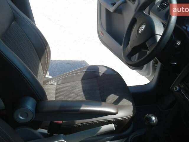 Білий Фольксваген Кадді, об'ємом двигуна 1.9 л та пробігом 285 тис. км за 8700 $, фото 23 на Automoto.ua