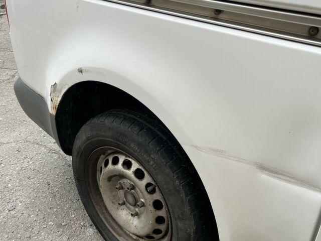 Белый Фольксваген Кадди, объемом двигателя 1.9 л и пробегом 260 тыс. км за 6300 $, фото 2 на Automoto.ua