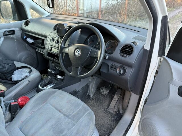 Белый Фольксваген Кадди, объемом двигателя 1.9 л и пробегом 280 тыс. км за 3550 $, фото 3 на Automoto.ua