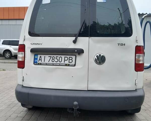 Белый Фольксваген Кадди, объемом двигателя 1.9 л и пробегом 236 тыс. км за 3650 $, фото 3 на Automoto.ua