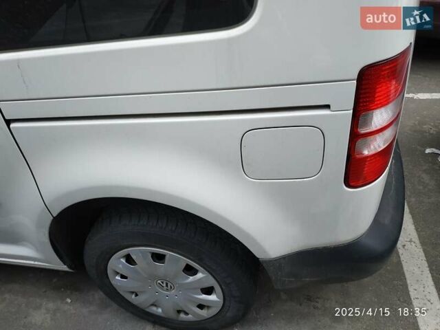 Белый Фольксваген Кадди, объемом двигателя 1.98 л и пробегом 245 тыс. км за 7999 $, фото 17 на Automoto.ua