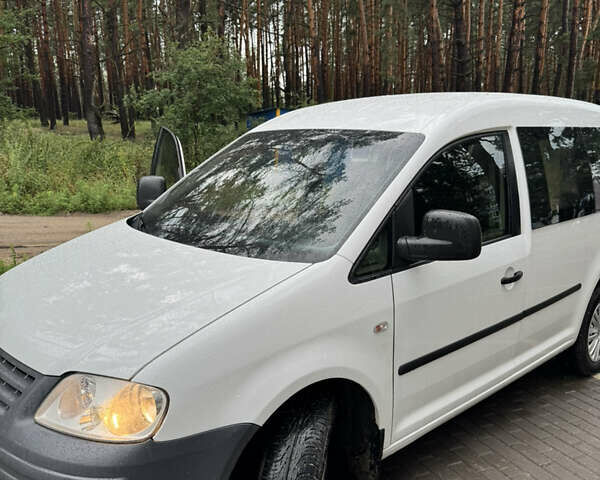Белый Фольксваген Кадди, объемом двигателя 2 л и пробегом 217 тыс. км за 6500 $, фото 8 на Automoto.ua