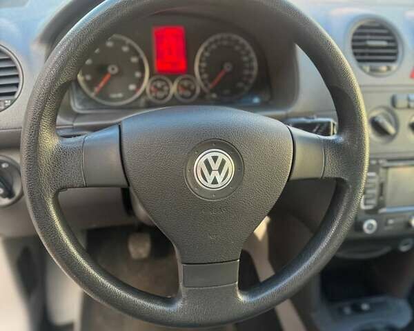 Белый Фольксваген Кадди, объемом двигателя 2 л и пробегом 235 тыс. км за 8300 $, фото 8 на Automoto.ua