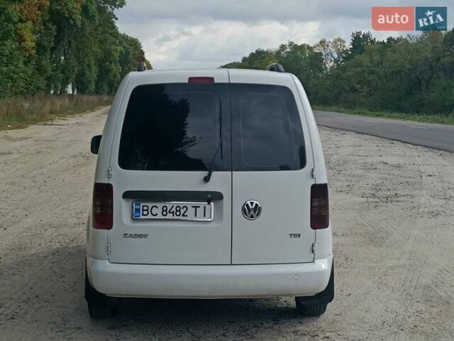 Белый Фольксваген Кадди, объемом двигателя 1.6 л и пробегом 285 тыс. км за 9300 $, фото 11 на Automoto.ua