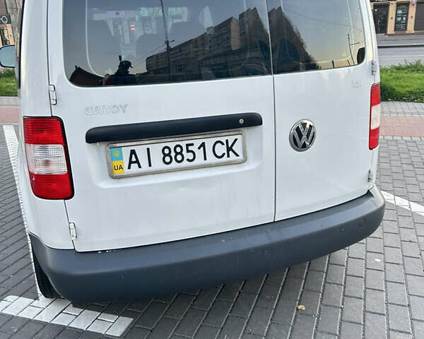 Белый Фольксваген Кадди, объемом двигателя 0 л и пробегом 199 тыс. км за 8500 $, фото 3 на Automoto.ua