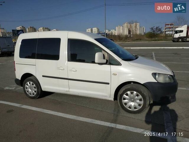 Белый Фольксваген Кадди, объемом двигателя 2 л и пробегом 245 тыс. км за 7999 $, фото 50 на Automoto.ua