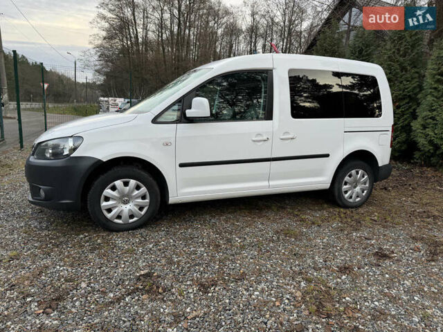Белый Фольксваген Кадди, объемом двигателя 1.6 л и пробегом 212 тыс. км за 8550 $, фото 5 на Automoto.ua