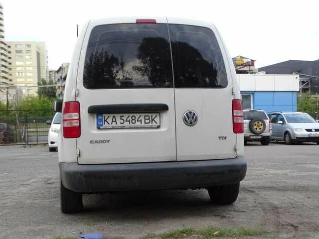 Белый Фольксваген Кадди, объемом двигателя 1.6 л и пробегом 259 тыс. км за 7200 $, фото 2 на Automoto.ua